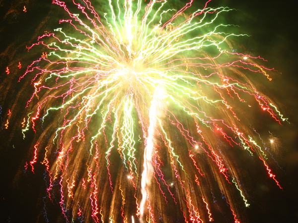 coreyhulse_fireworks_018_060704-225330