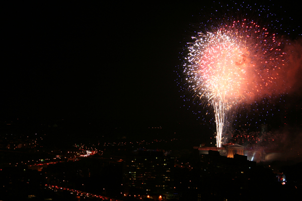 coreyhulse_fireworks_179_090704-220232